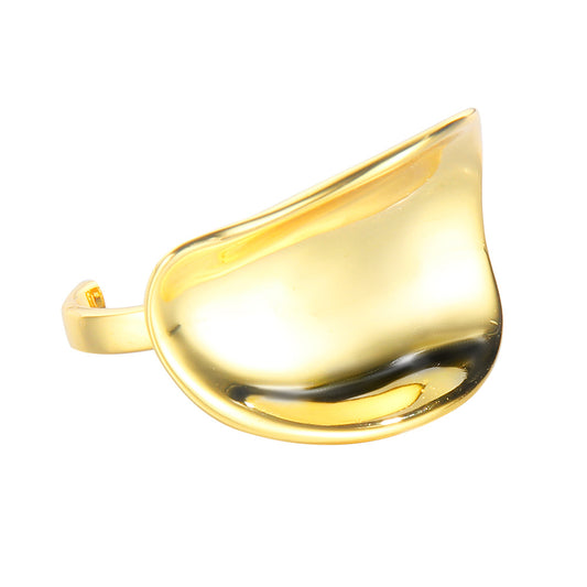 Eccentric Signet Thick Ring R1068