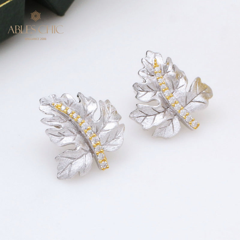 Maple Leaf Brushed Earrings 5141